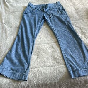Women’s North Face light denim pants
